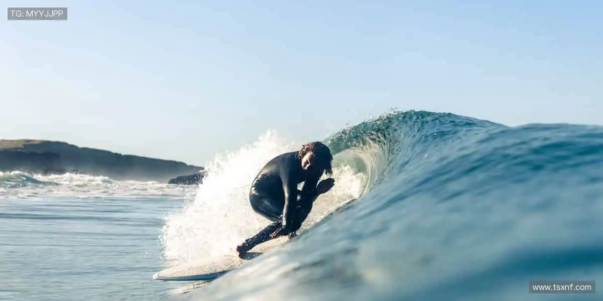 🏆 点燃你的热血时刻！顶级赛事，激情永不落幕！